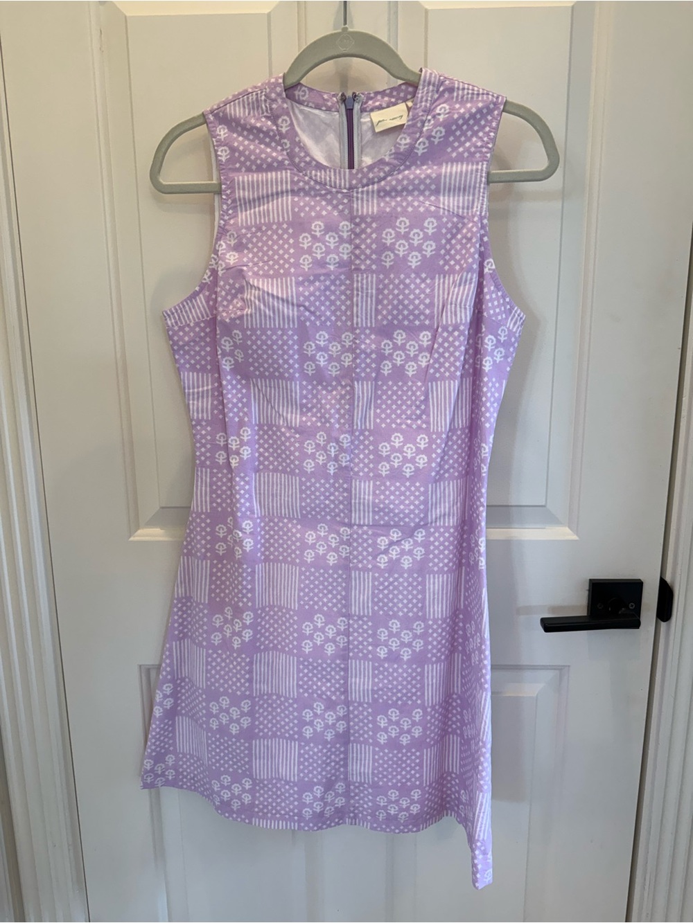 NWOT JULIA AMORY Sleeveless Lavender Patchwork Print Dress, Size Small - Picture 4 of 5